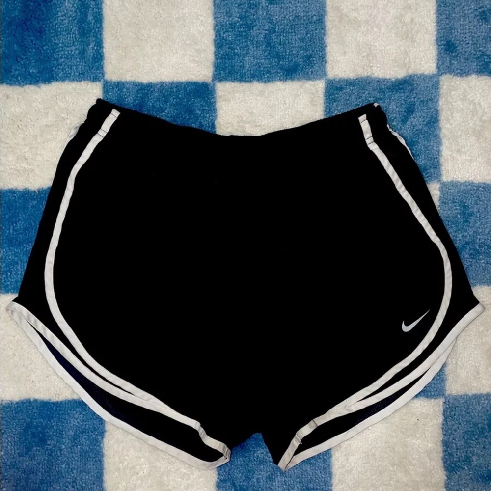 Nike Dri Fit Women’s Running Shorts Size XL Black Lined 3" Inseam